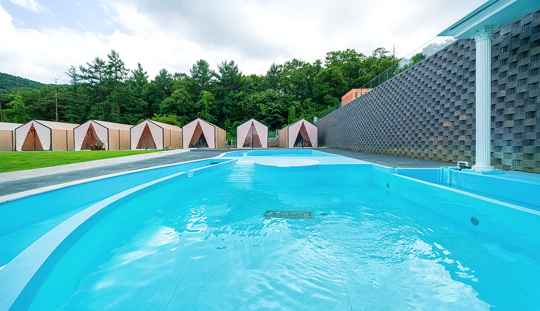 Family Pool